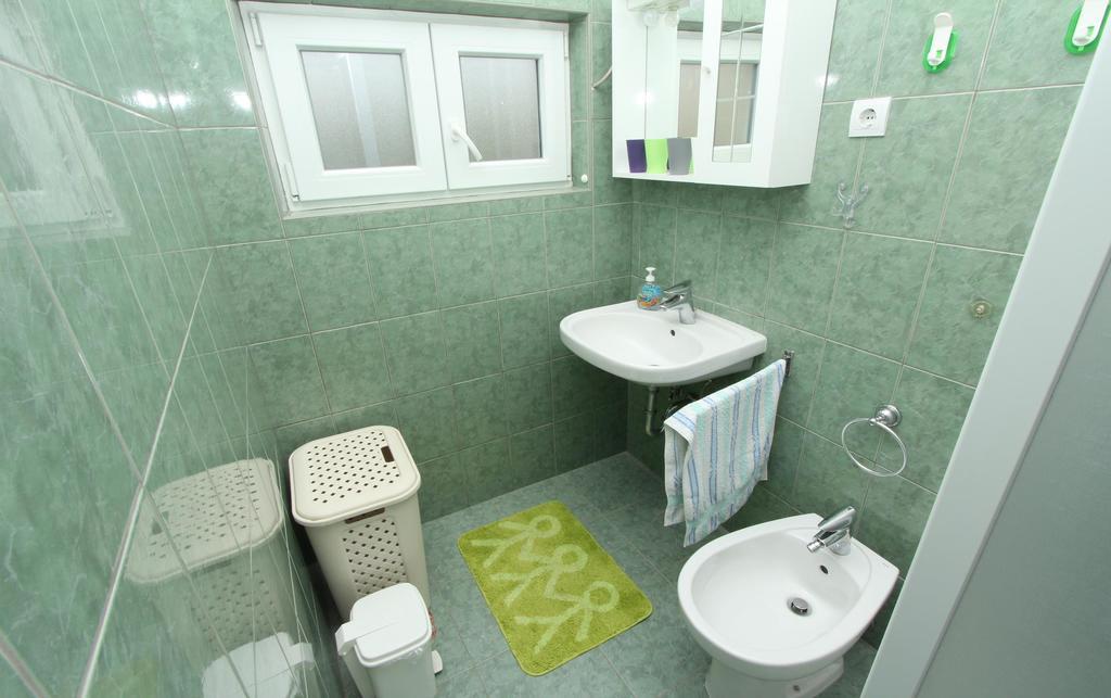Apartment Dina Rovinj Exterior photo