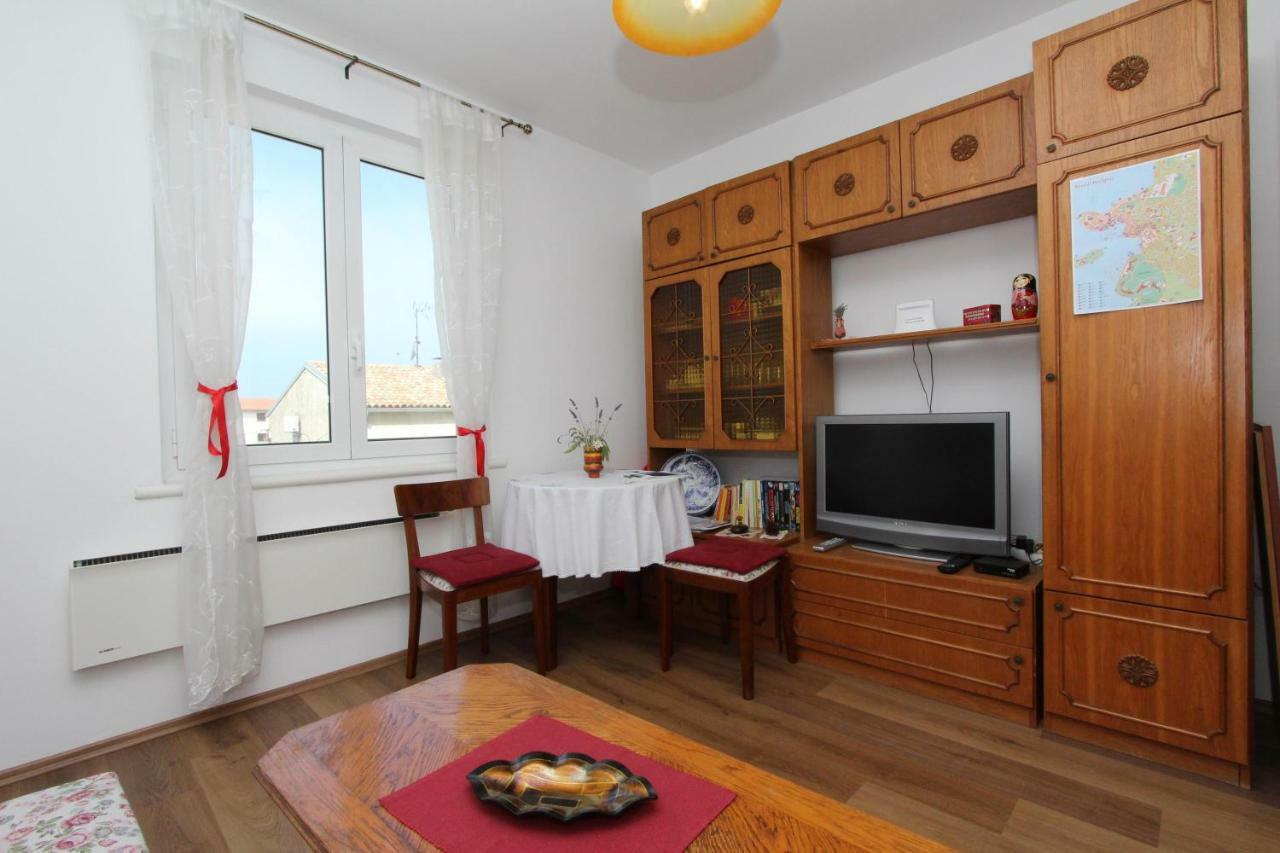 Apartment Dina Rovinj Exterior photo